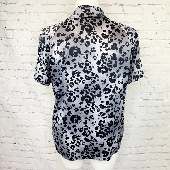 JM COLLECTION SILKY GRAY LEOPARD COWL NECK TOP 16 - Picture 3 of 4